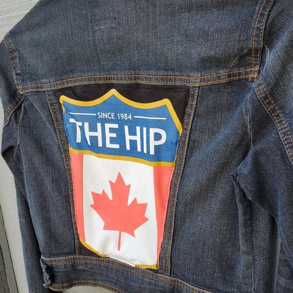 Custom Vintage Canadian Jean Jacket - Picture 7 of 7
